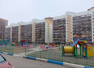 Продаю 2-ком. квартиру, 52 м2, Красноярск, Соколовская улица, 70, ЖК Енисейская Слобода