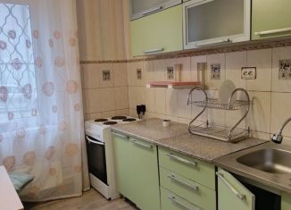 Сдача в аренду 2-ком. квартиры, 48 м2, Кисловодск, улица Марцинкевича, 70