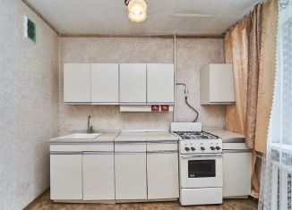 Продам 2-ком. квартиру, 55 м2, посёлок городского типа Энем, улица Перова, 79