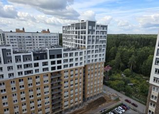 Продается 3-ком. квартира, 85 м2, Удмуртия, улица Холмогорова, 107