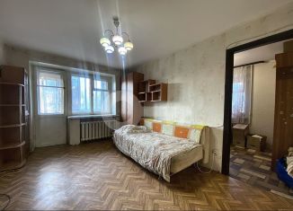 Продам 3-комнатную квартиру, 52.4 м2, Казань, Светлая улица, 30