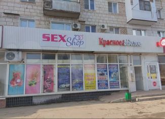 Продаю торговую площадь, 128 м2, Волжский, улица Химиков, 2