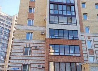 Продаю 1-ком. квартиру, 32 м2, Омск, улица Перелёта, 30, Кировский округ