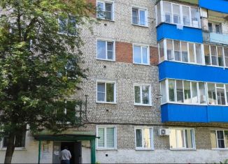 Продается 3-комнатная квартира, 50.5 м2, Воронежская область, Машзаводская улица, 24