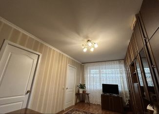 Продажа 4-комнатной квартиры, 61.3 м2, Альметьевск, улица Мира, 5