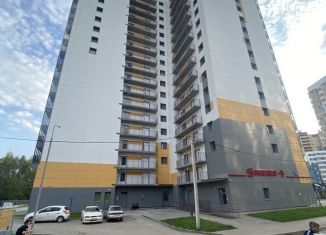 Продам 2-ком. квартиру, 46 м2, Пермь, улица Юнг Прикамья, 14, Кировский район