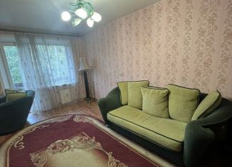 Продается 2-ком. квартира, 45.4 м2, Усолье-Сибирское, проспект Космонавтов, 38