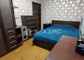 Продается 3-ком. квартира, 63.6 м2, Москва, 1-й микрорайон, 39