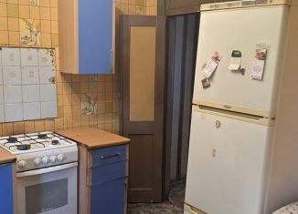 2-ком. квартира в аренду, 27 м2, Астрахань, улица Свердлова, 39