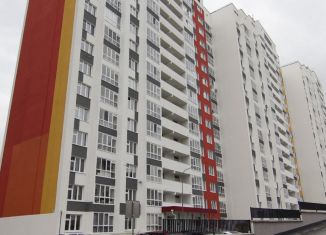 Продаю 2-ком. квартиру, 61 м2, Тюмень, улица Василия Подшибякина, 19, ЖК Гармония