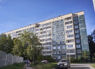 Продаю 4-ком. квартиру, 73.2 м2, Санкт-Петербург, Суздальский проспект