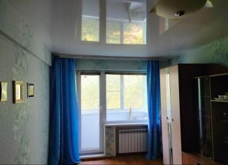 Продам 2-комнатную квартиру, 40.8 м2, Волгоград, улица Козака, 11