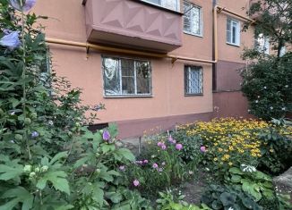 Двухкомнатная квартира на продажу, 58 м2, Ставропольский край, улица Мира, 135