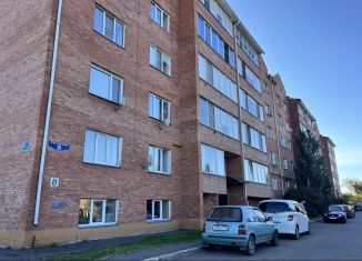 Продаю 1-ком. квартиру, 53.6 м2, Калачинск, улица Гагарина, 5