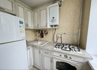 Сдаю 2-ком. квартиру, 40 м2, Ростов-на-Дону, Киргизская улица, 23А