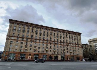 Продаю трехкомнатную квартиру, 72 м2, Москва, Кутузовский проспект, 41