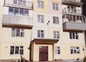 Продам 1-ком. квартиру, 35.5 м2, Салаир, улица Поскребышева, 13А