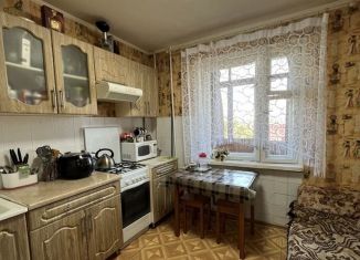 Продается 1-ком. квартира, 33 м2, Великие Луки, Рижская улица, 16