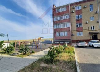 Продажа 2-комнатной квартиры, 55 м2, Элиста, улица Аккочкарова, 27