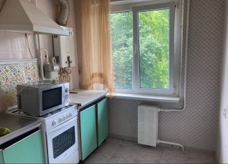 Продам 3-ком. квартиру, 62 м2, Нальчик, улица Нахушева, 93