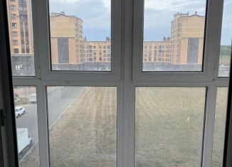 Продам 3-ком. квартиру, 86.8 м2, Ставропольский край, улица Матрены Наздрачевой, 7