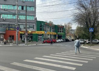 Сдаю помещение свободного назначения, 20 м2, Калуга, улица Гагарина, 1