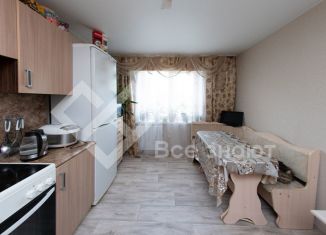 Сдается в аренду 2-ком. квартира, 56 м2, Челябинск, улица Завалишина, 4