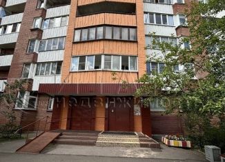 Сдам 1-ком. квартиру, 36.7 м2, Санкт-Петербург, Индустриальный проспект, 18, метро Улица Дыбенко