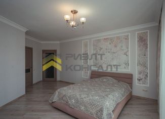 Продам 3-ком. квартиру, 133 м2, Омск, улица Волховстроя, 24