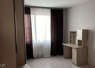 Сдача в аренду 3-ком. квартиры, 82 м2, Казань, Кировский район, улица Генерала Махмута Гареева, 3