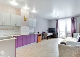 Продам 2-ком. квартиру, 50 м2, Хабаровский край, улица Калинина, 8