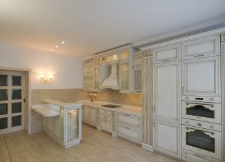 Продажа трехкомнатной квартиры, 130 м2, Новосибирск, улица Кирова, 27, метро Октябрьская