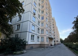 Однокомнатная квартира на продажу, 30.8 м2, Санкт-Петербург, Большая Пороховская улица, метро Ладожская