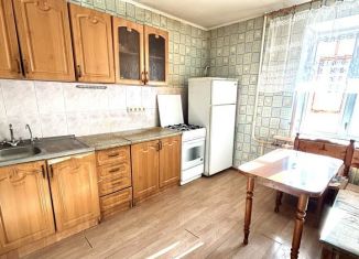 Продам 2-ком. квартиру, 52 м2, Самара, проспект Кирова, 130, метро Победа