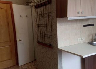 Аренда 1-ком. квартиры, 32 м2, Симферополь, улица Крымских Партизан, 2А