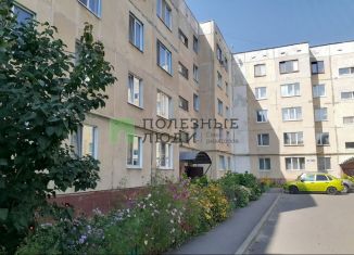 Продажа 1-комнатной квартиры, 34 м2, посёлок городского типа Знаменка, улица Гагарина, 3