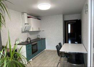 Сдам 1-комнатную квартиру, 40.4 м2, поселок городского типа Стройкерамика, улица Нестора Постникова, 12