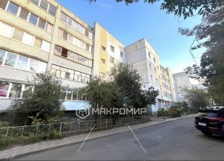 Продам 4-комнатную квартиру, 77.6 м2, Брянск, Рославльская улица, 5