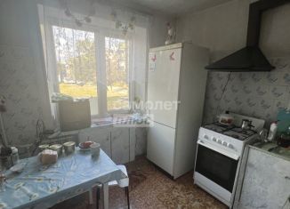 Продается трехкомнатная квартира, 56 м2, Сызрань, улица Шухова, 10