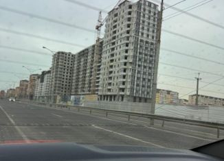 Продается 2-ком. квартира, 84 м2, Дагестан, проспект М. Омарова, 7