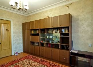 Продается 2-ком. квартира, 55 м2, Курск, Вокзальная улица, 1, Железнодорожный округ