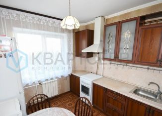 Продам 3-комнатную квартиру, 63 м2, Омск, Омская улица, 160