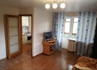 Сдаю в аренду 1-ком. квартиру, 31 м2, Киров, улица Азина, 82