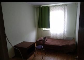 Сдам в аренду комнату, 15 м2, Москва, улица Академика Семёнова, 21, метро Бульвар Адмирала Ушакова