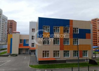 Продается однокомнатная квартира, 35.8 м2, Красноярск, Соколовская улица, 52, ЖК Снегири