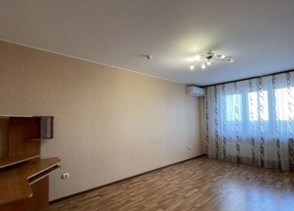 Продается 2-комнатная квартира, 63 м2, Краснодар, улица Генерала Трошева, 37, микрорайон Восточно-Кругликовский