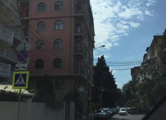 Сдаю в аренду квартиру студию, 32 м2, Сочи, Садовая улица, 68А, микрорайон Черемушки