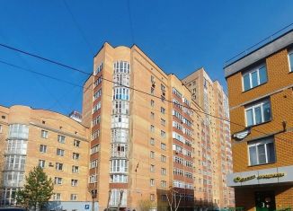 Продаю 2-ком. квартиру, 67 м2, Пермский край, Подлесная улица, 3А