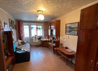 Продаю 2-комнатную квартиру, 44 м2, Белебей, улица Амирова, 7Б