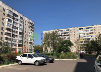 Двухкомнатная квартира на продажу, 52 м2, Орловская область, Комсомольская улица, 284